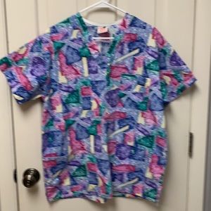🌸 $3 if bundled Scrub Small Floral Top